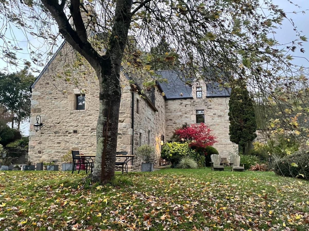 Manoir Medieval Du XV Ieme Siecle Minihy-Tréguier Exterior photo