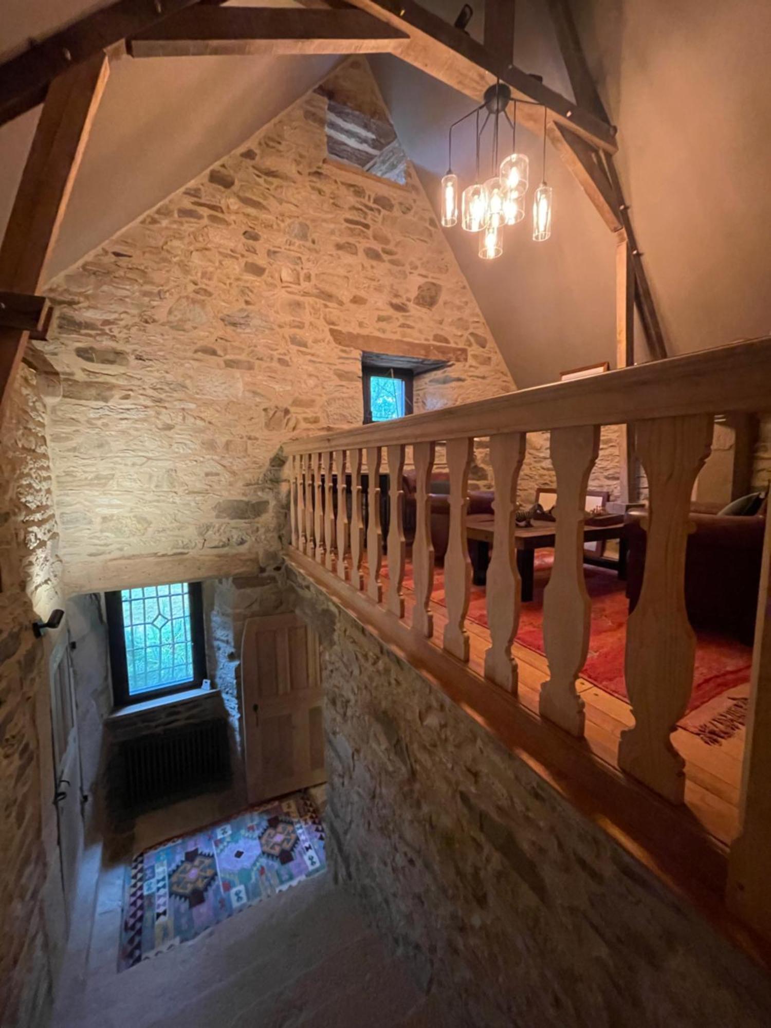 Manoir Medieval Du XV Ieme Siecle Minihy-Tréguier Exterior photo